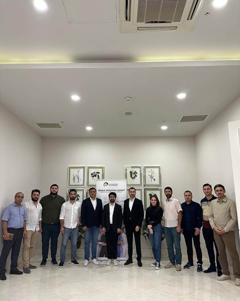 "İmplant ətrafı toxuma remodeliyasiyası və Peri-implantit cərrahiyyəsində yumuşaq toxuma augmentasiyası" mövzusunda seminar