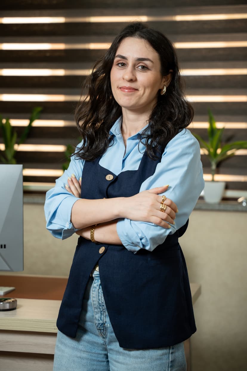 Aygül Əliyeva